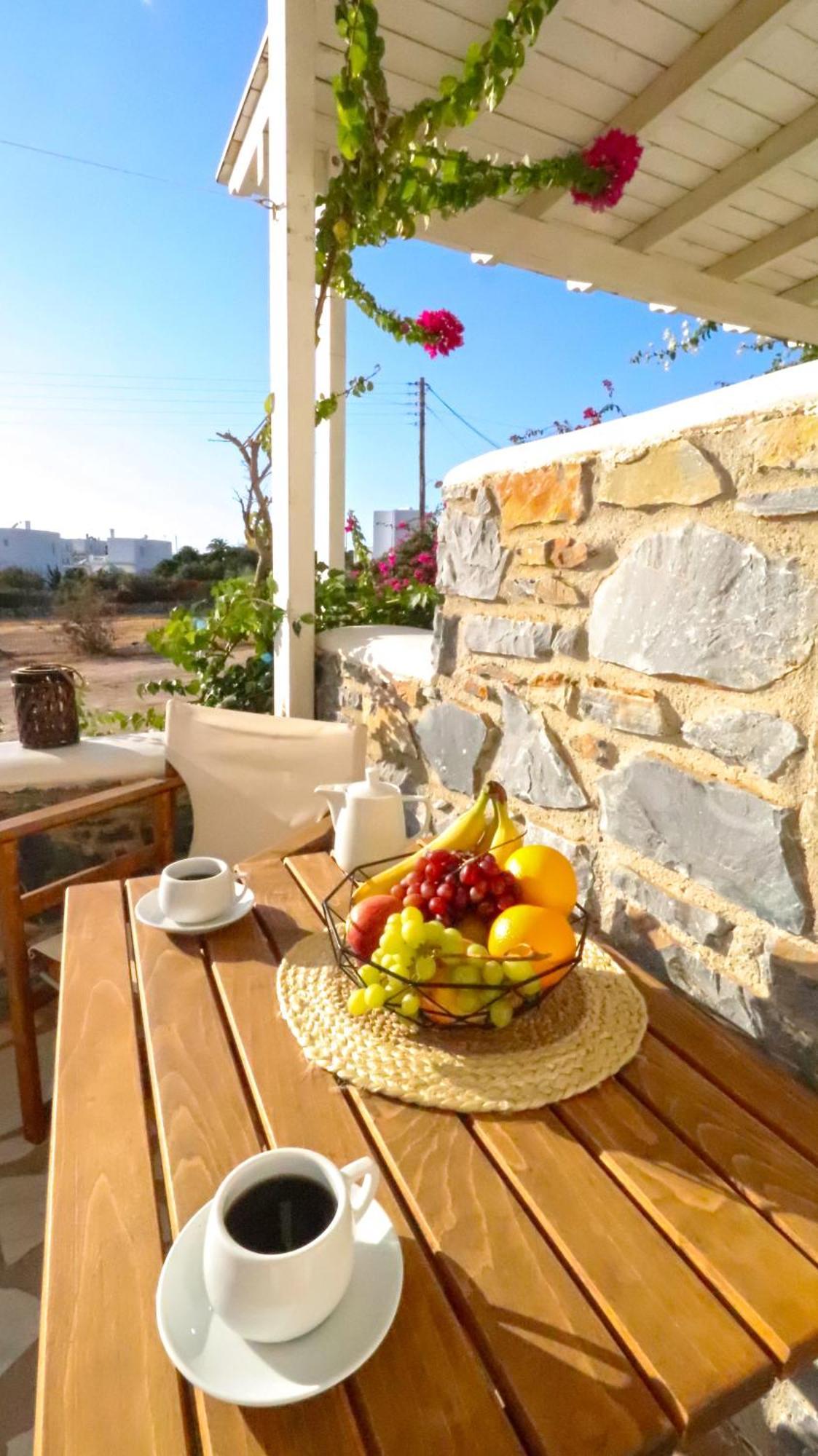 Sunny Studios Naxos Aliko Beach Dış mekan fotoğraf