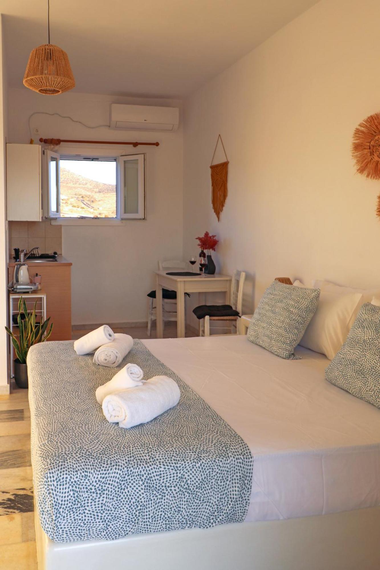 Sunny Studios Naxos Aliko Beach Dış mekan fotoğraf